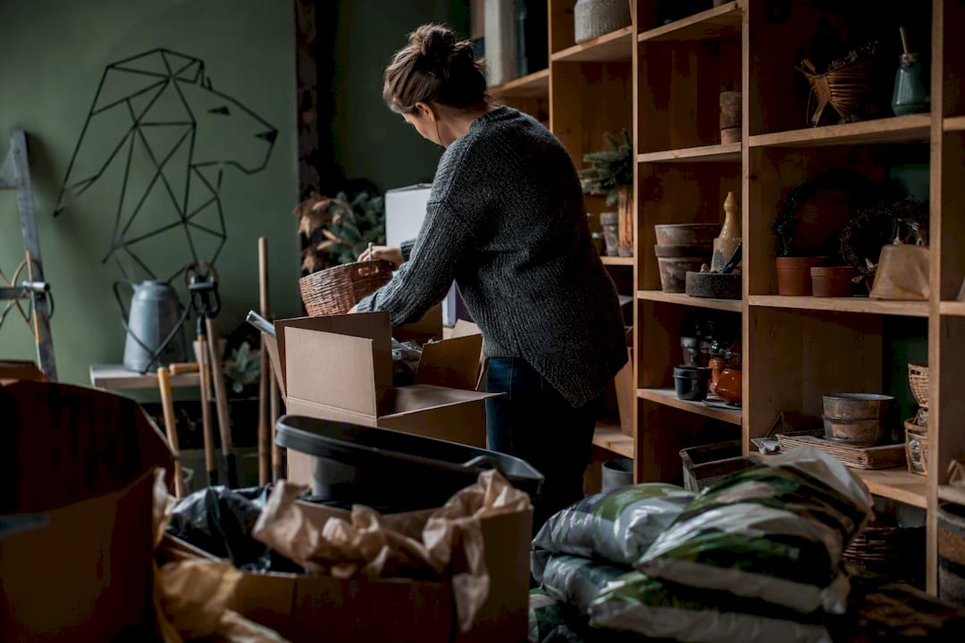 declutter before moving
